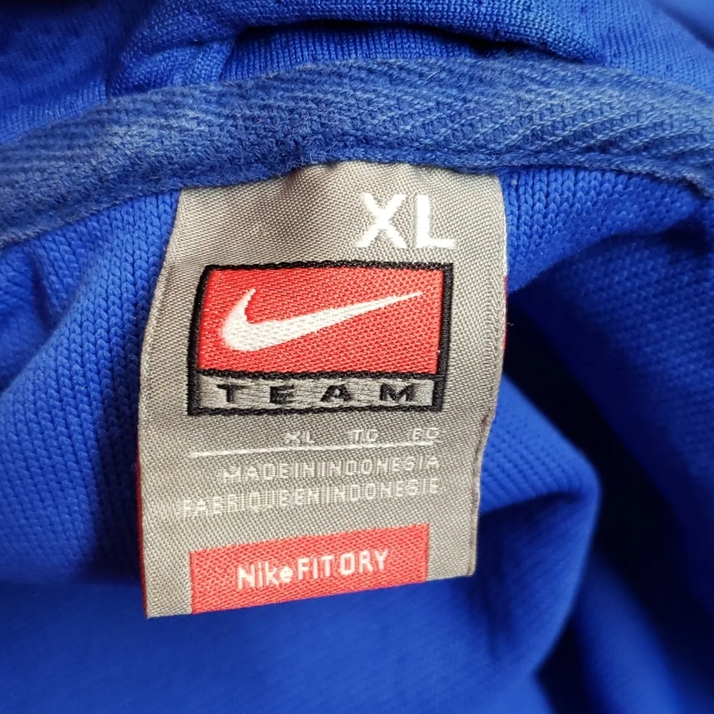 🎉HP🎉 Like new Nike zip up jacket, size xl - Picture 7 of 7